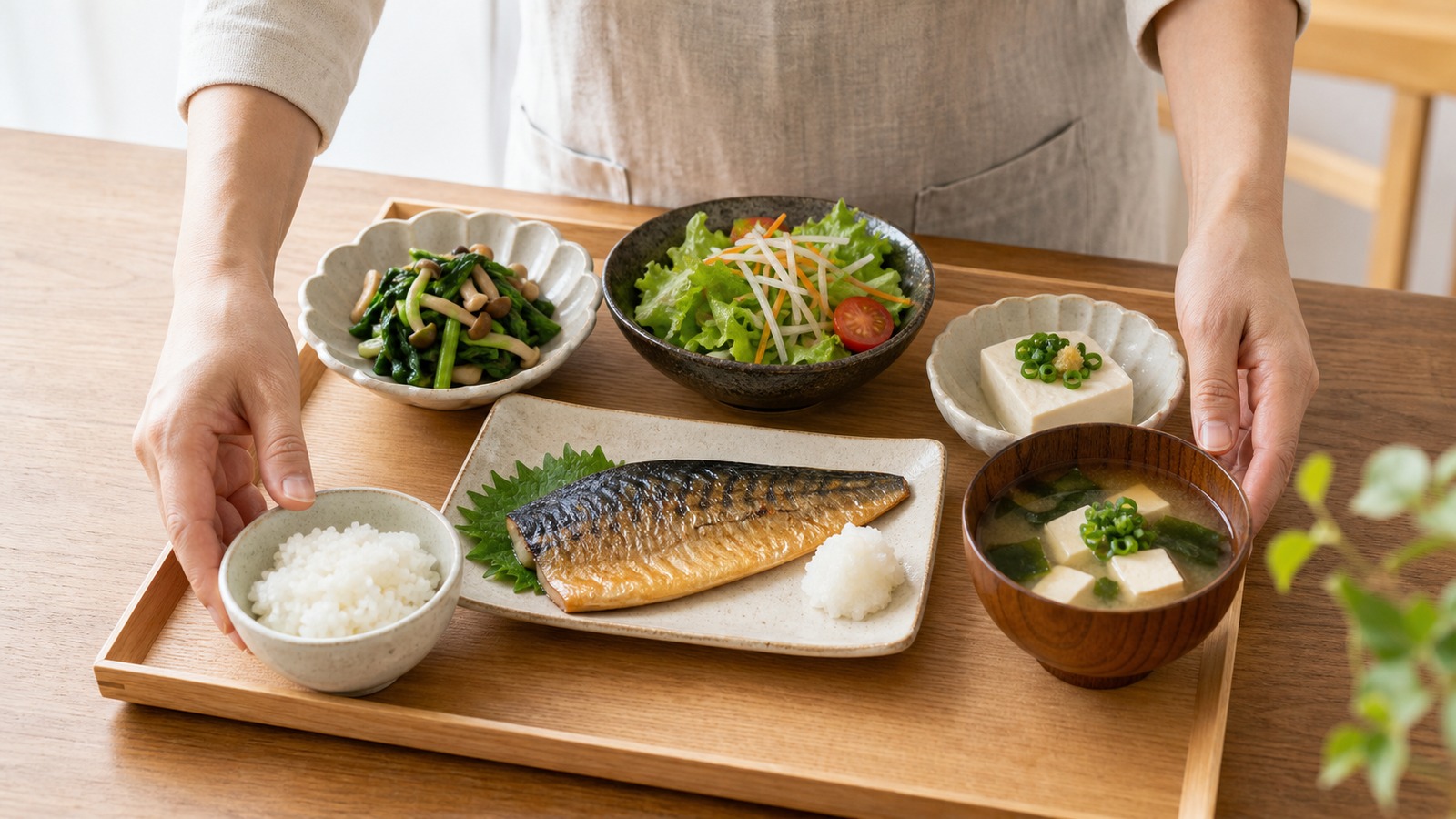 主菜・副菜・主食を量を確認しながら組み立てた食卓